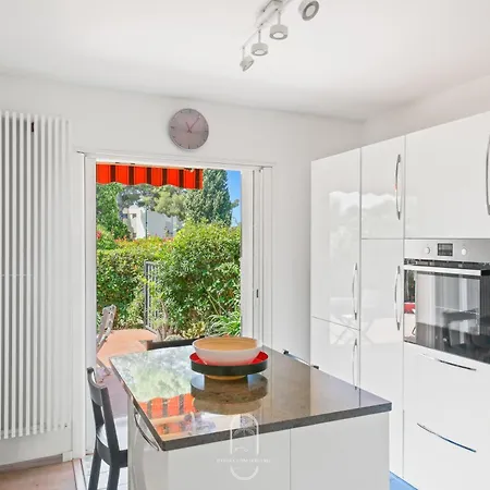Apartment Rdj T3 En Bord De Terrasse By Hc Carqueiranne