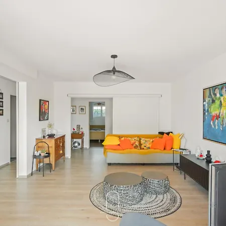 Rdj T3 En Bord De Terrasse By Hc *